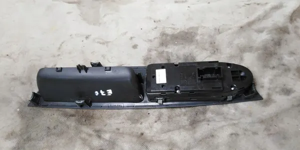 Raam Spiegel Schakelpaneel BMW OE 9122117 image 5