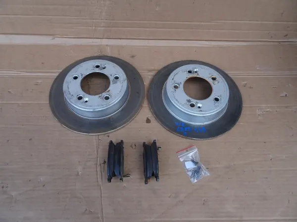 Disques & Plaquettes Frein Arrière OEM Marwoj881..312 image 2