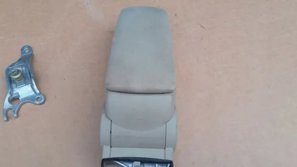 Accoudoir Audi A6 C5 OEM - Tissu Twist Clair image 7