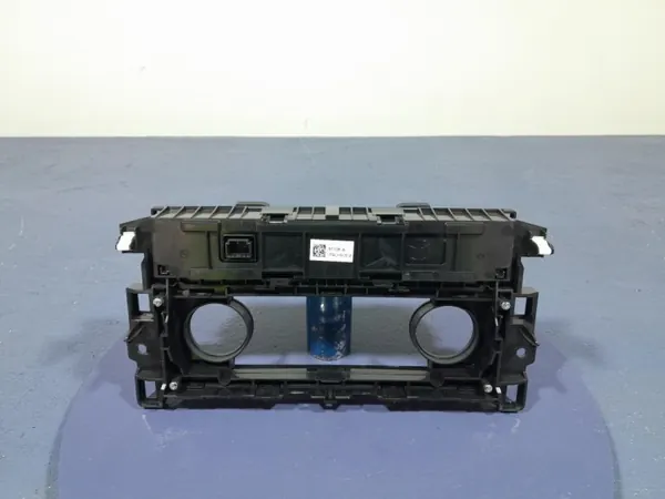 Sitzheizungsschalter Mazda OE OEM VPGALH18K257 image 6