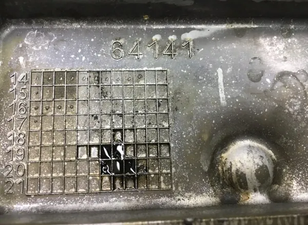 OEM 1429952 Tapa radiador aceite motor Scania image 6