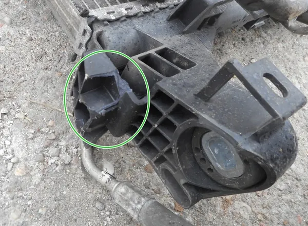 Kylarrubrik Renault Master III 2.3 dci 214C10001R image 3