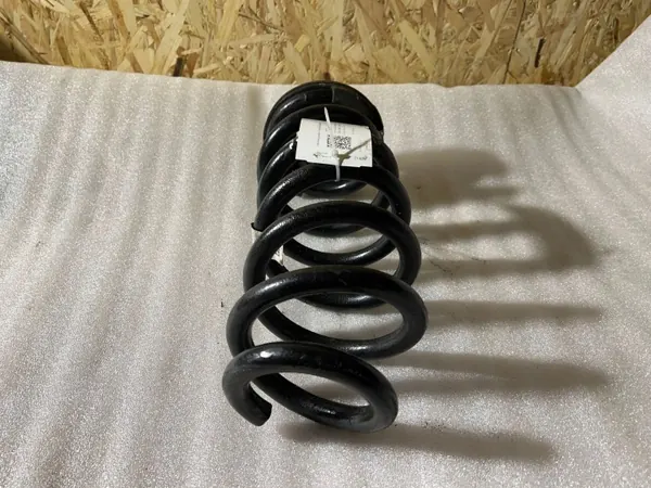 Jaguar E-Pace 2020 Hinterfeder OEM J9C35B479DA image 3