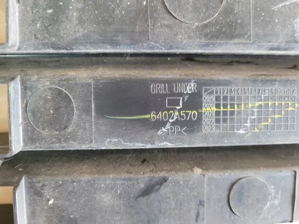 Griglia paraurti anteriore Mitsubishi Space Star 6402A569 image 6