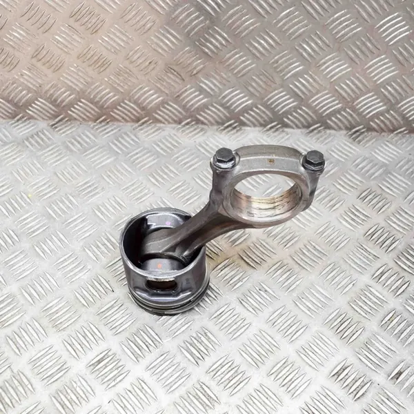 IVECO DAILY IV Kolv 2.3L 2010 OEM 2996849 image 3