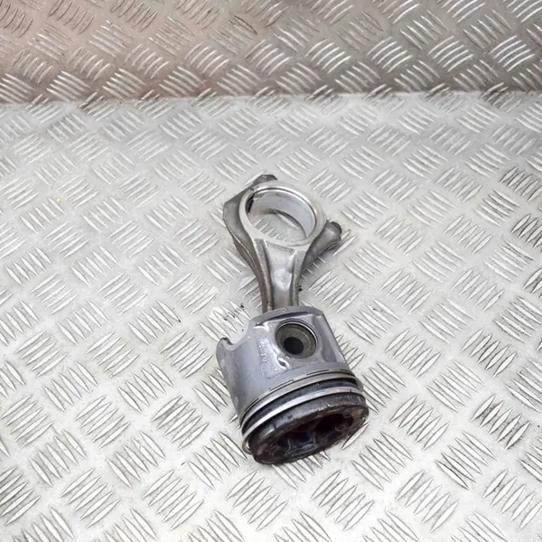 IVECO DAILY IV Kolv 2.3L 2010 OEM 2996849 image 4