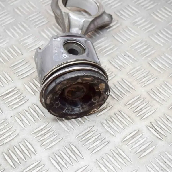 IVECO DAILY IV Kolv 2.3L 2010 OEM 2996849 image 5