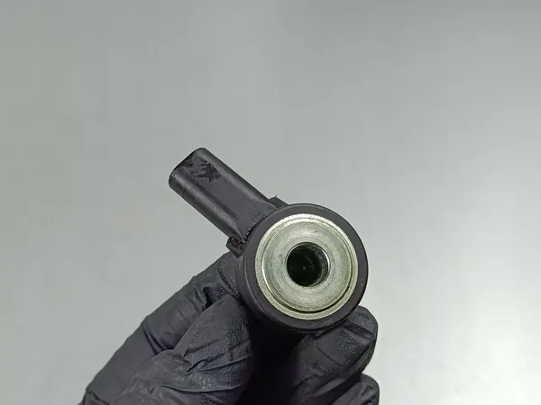 Sensor de detonação Alfa Romeo Stelvio 2021 68223050AA image 2