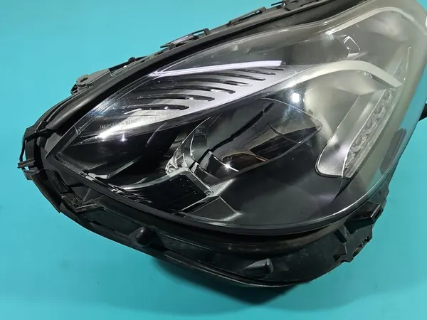 Rechter Koplamp Mercedes W212 Europa OEM A2128205039 image 7