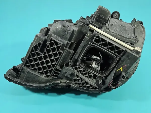 Rechter Koplamp Mercedes W212 Europa OEM A2128205039 image 9