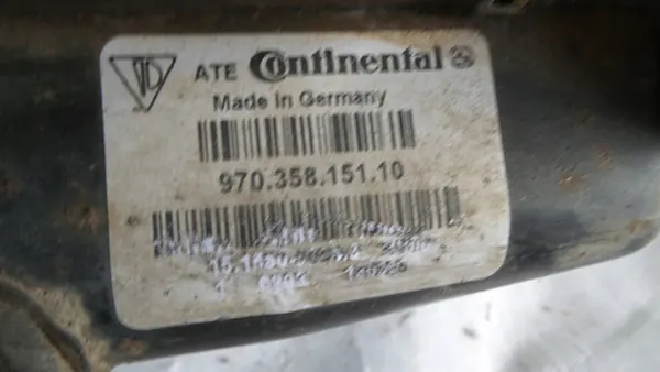 Compressore sospensione Porsche OE 97035815110 image 5