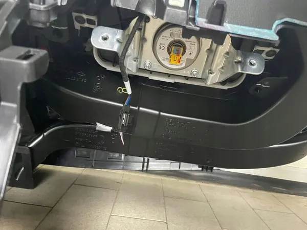 OEM BZC72 Instrumentpanel Fram för Renault Scenic E-Tech V image 3