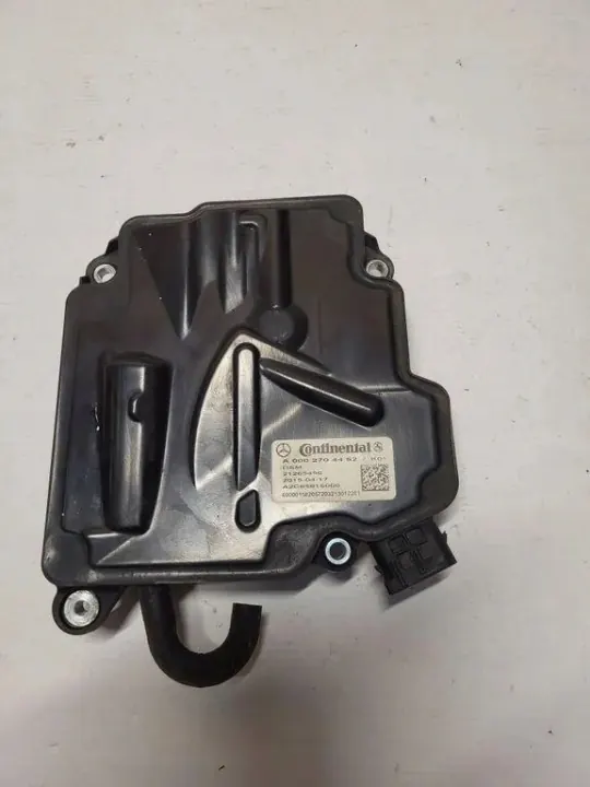 Module de Commande Mercedes C-Class W205 OEM A0002704452 image 2