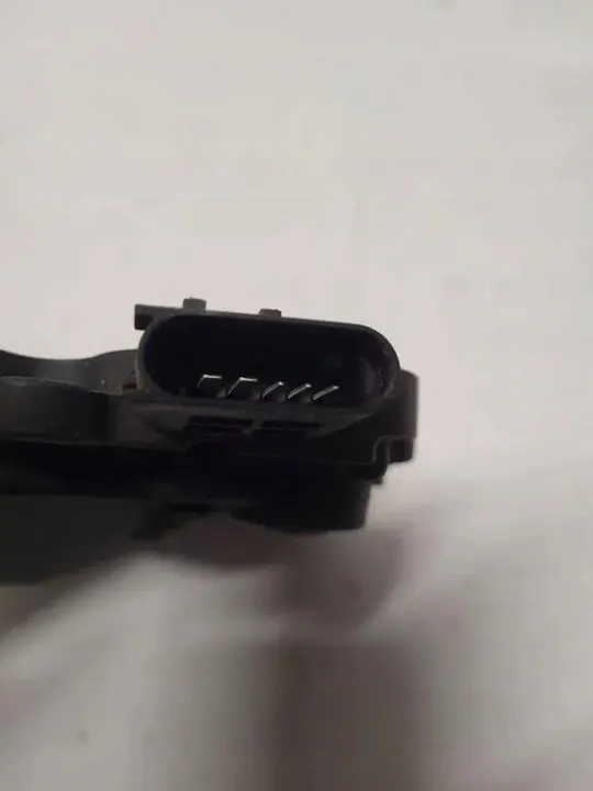 Module de Commande Mercedes C-Class W205 OEM A0002704452 image 4