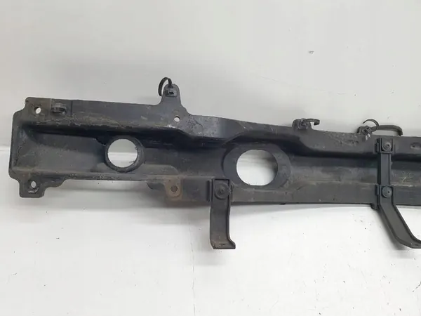 Takapuskuri vahvistus Hyundai IX35 image 5