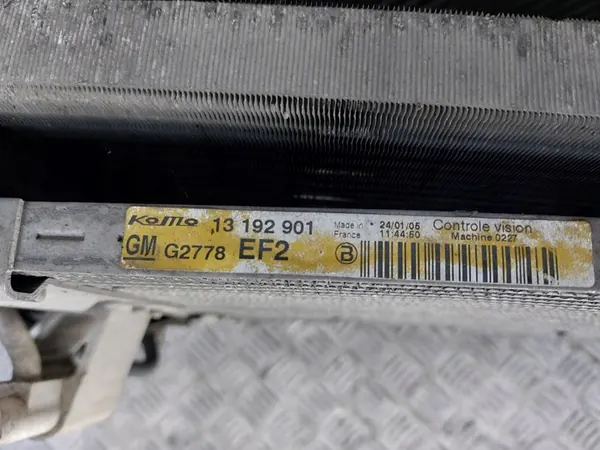 Kylarsats + Fläkt Opel Zafira A 1.6 16V image 3