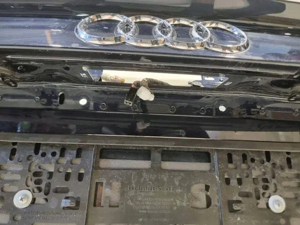 Audi A7 C8 Kofferbakdeksel OEM FBW1094 - Gebruikt image 9