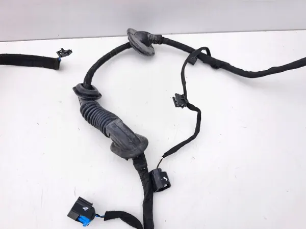 Cableado de maletero Renault Captur II OEM 240516393R image 6