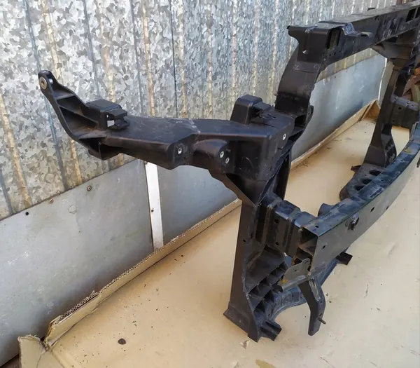 HYUNDAI TUCSON III 15- Frontstoßstangenverstärkung image 3