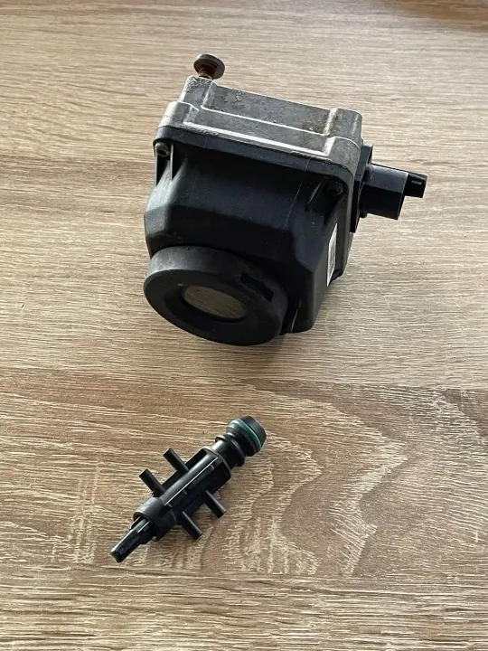 Yönäkökamera OEM A2229052805 Mercedes S SL:lle image 10