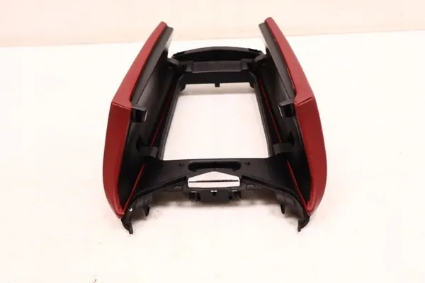 Maserati Levante mittkonsol armstöd OEM B0007529 image 5