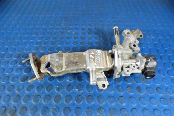 Refroidisseur EGR Toyota OEM CART2560137010 - Occasion image 2