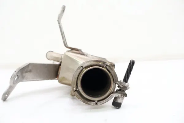 Audi Q8 Uitlaatkoeler OEM 059131508CP - Gebruikt image 3