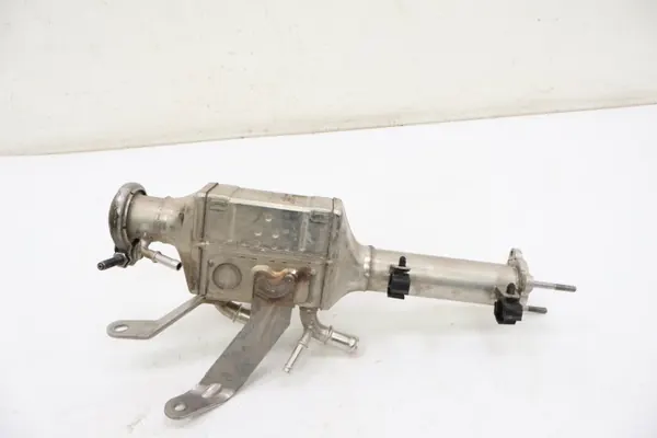 Audi Q8 Uitlaatkoeler OEM 059131508CP - Gebruikt image 5