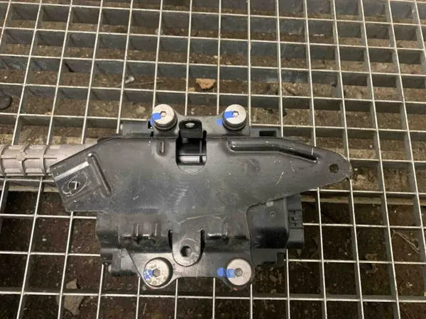 Chevrolet Camaro Sähköinen jarruohjain OEM 84121971 image 9