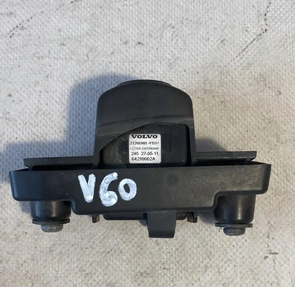 Etukamera OEM 31266969 Volvo V60:lle (2010-2013) image 2