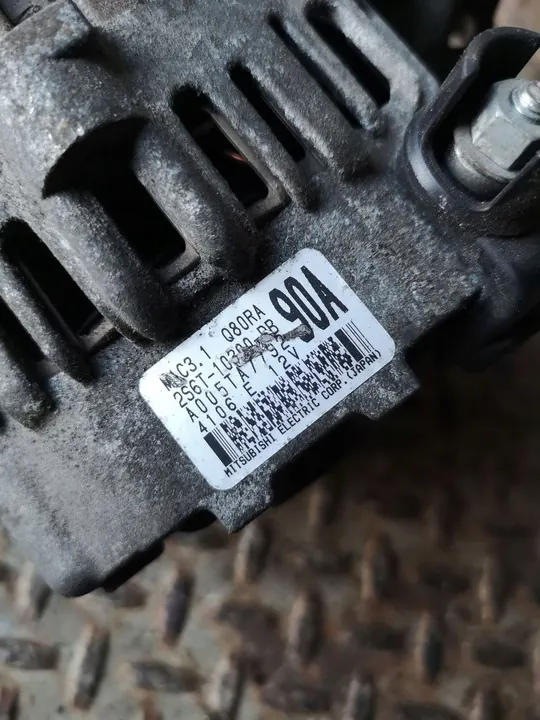 2002 Ford Fusion Alternator image 4