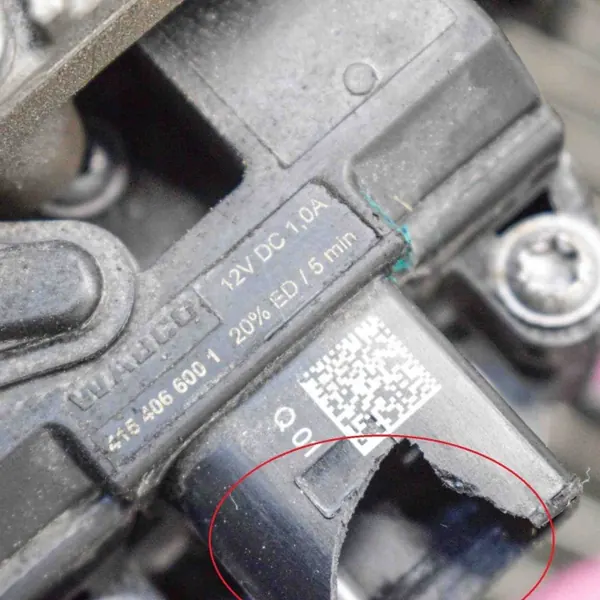 Tesla Model S Luftkompressor OEM 2607171610R036089 image 2