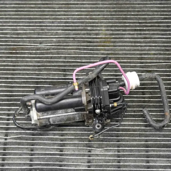 Tesla Model S Luftkompressor OEM 2607171610R036089 image 3