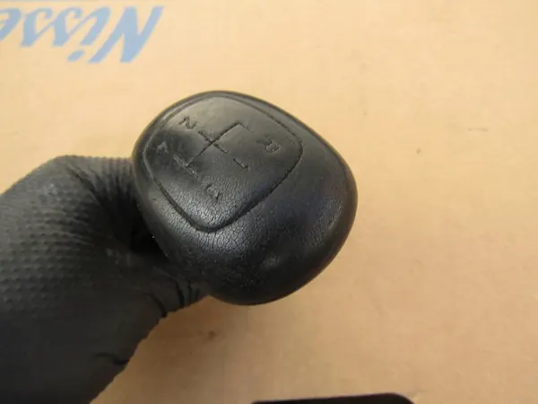 Pomo de mudanças OEM Mercedes W124 W201 - 4 velocidades image 8
