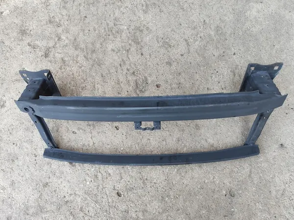 Etupuskuri vahvistus SEAT LEON III 5F0807109A image 2