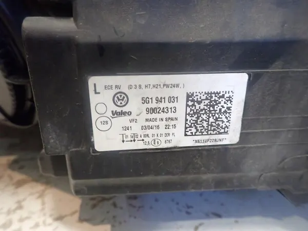 Farol esquerdo VW Golf VII 5G1941031 image 6