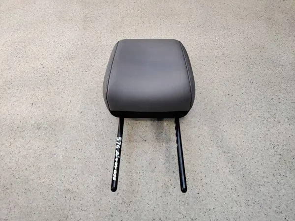 Gebrauchte Citroen OE Kopfstütze OEM AOP45900 image 2