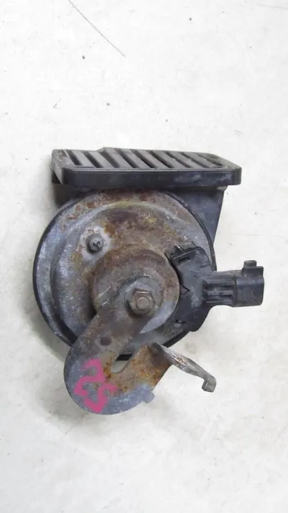 Volvo Toeter Signaal 31416103 image 3