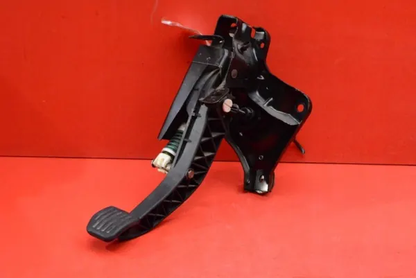 Pedal de embrague OEM 7G9N-7B633AGB para Ford Mondeo MK4 image 2