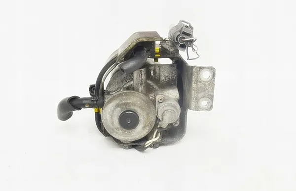 MAZ5 Polttoainepumppu suodinkotelolla Mazda 5 Diesel image 4