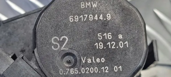 Motor de aquecimento BMW OEM 6917944 para Série 5 E39 image 4
