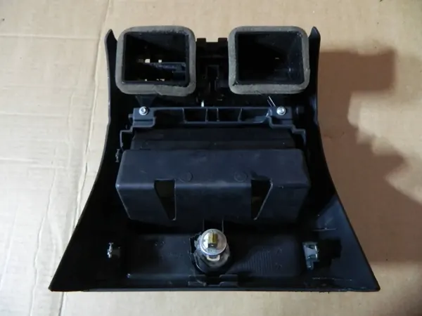 BMW F10 F11 Taka-keskikansi OEM 9206664 image 7