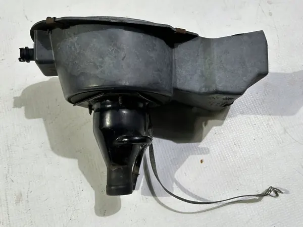 Tapa de trampilla de combustible OEM 10401497 Chevrolet Corvette C5 image 3