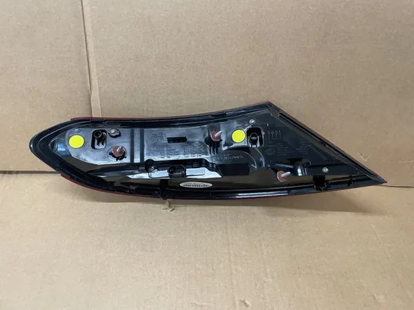 MERCEDES C-KLASSE W205 COUPE ACHTERLICHT RECHTS A2059063005 image 3