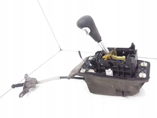 Audi A6 C5 Växelspak OEM 4B0713041AB - Begagnad image 2