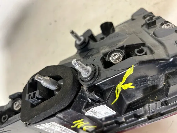 Audi A4 B9 Luz Trasera Derecha 8W9945094D image 5