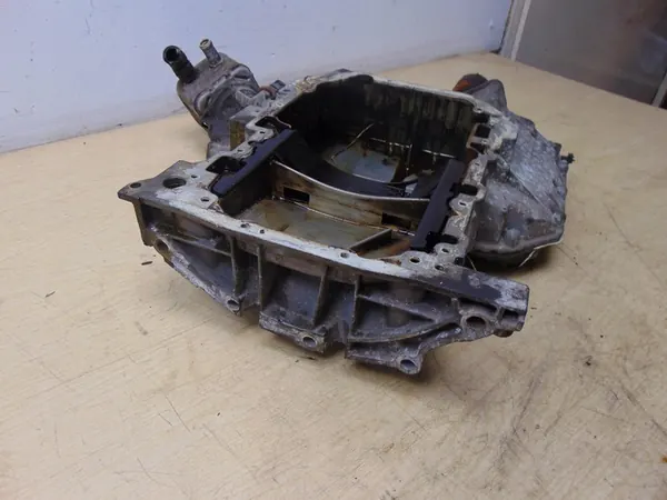 Oljepanna Audi A4 B6 3.0 V6 image 3