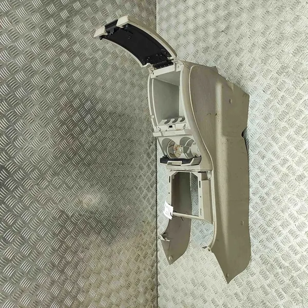 Kojelaudan konsoli Chrysler Pacifica 2005 5161874AA image 3