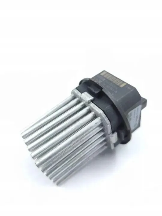 Relé ventilador aquecimento VW OEM 5HL351321321 - Usado image 4