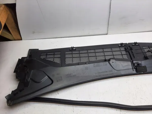 Bovenste voorruitdichting OEM 7107537 Peugeot 408 image 4